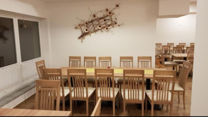 Hotel And Restaurant Ana Hrib-Loski Potok Ngoại thất bức ảnh